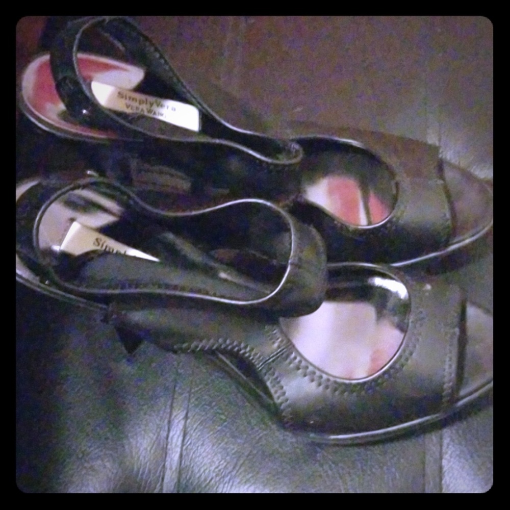 Simply vera wang heels size 6 1/2